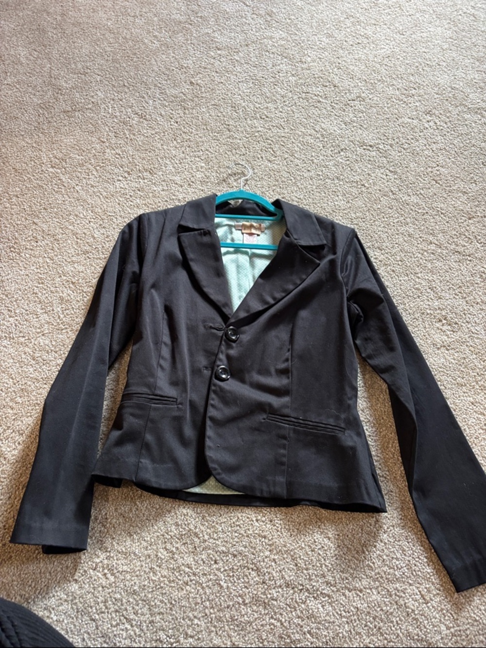 Sz M (cropped-runs small) Xhilaration Black Women's Blazer